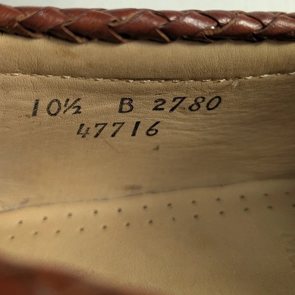 Allen Edmonds Maxfield Mens 10.5 B Chili Brown Braided Tassel Loafers 2780